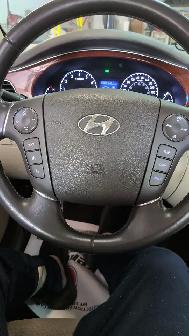 HYUNDAI GENESIS 2014 V6 66982 KM ONLY SALES $14800.00 - Photo 4