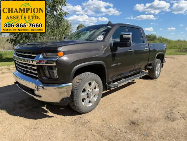 2020 Chevrolet 3500 LTZ Crewcab 4x4 Truck