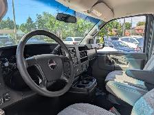 2016 GMC Savana Cargo Van G2500 • Accident Free - Photo 9
