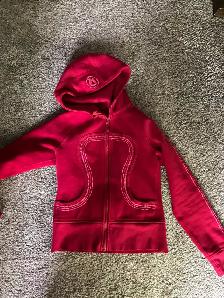 lululemon hoodie