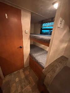 2015 Forest River  - Canyon cat 17QBC w/Bunks - Photo 7