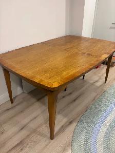 Dining Table - Photo 2