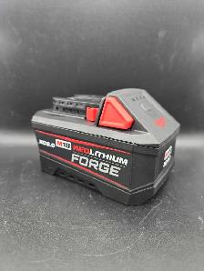 MILEAUKEE FORGE XC 6AH BATTERY 48-11-1861 - Photo 2