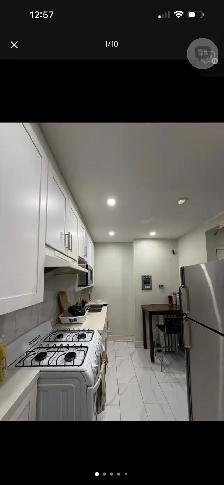 2 bdrm Apart steps st Joseph hospital, Highpark - Photo 2