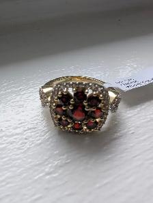 Brand New Gold Plated Silver Natural Garnet Ring For Sale - Photo 3