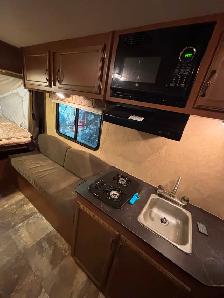 2014 StarCraft Launch 16RB Hybrid travel trailer - Photo 8