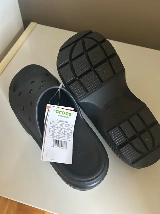 Crocs Stomp Slide