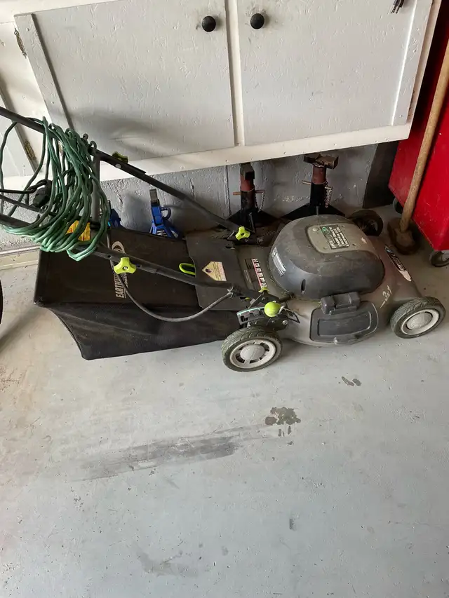 lawnmover