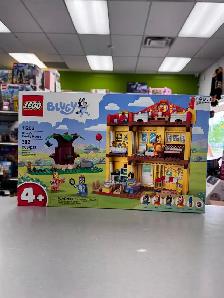 LEGO Bluey: Bluey’s Family House - BRAND NEW