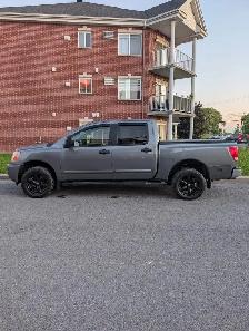 2013 Nissan Titan 5.6 4x4 - Photo 6