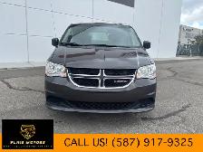 2017 Dodge Grand Caravan - Photo 2