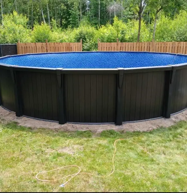 installation PISCINE /// changement de toile