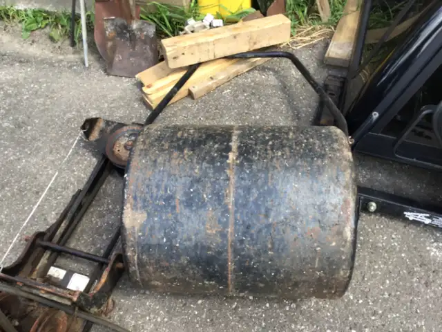 23 inch LAWNROLLER,