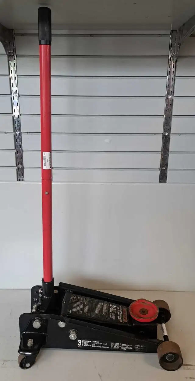 3 Ton Motomaster Car Jack (32213347)
