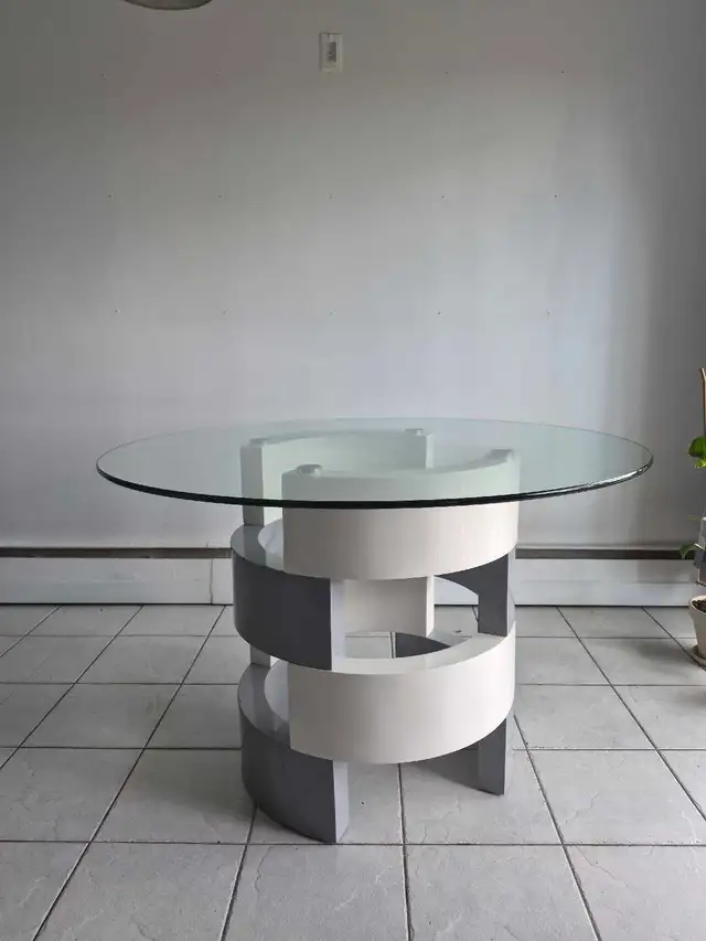 Table à manger ronde 6 personnes