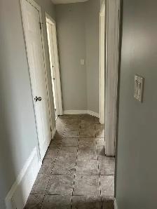 3 bedroom upper floor of bungalow, Hespeler area, August 1 - Photo 3