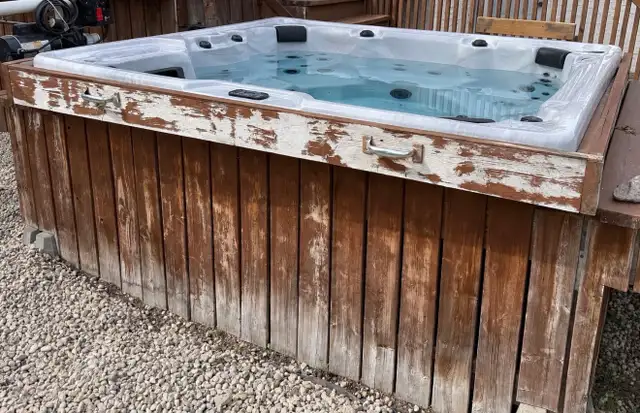 Hot tub for your winter/summer