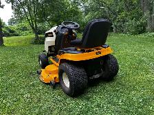 2012 Cub Cadet LTX 1050 Lawn Tractor - Photo 3