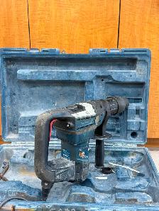 Bosch RH540M SDS-Max Combination Hammer Drill - $379 - Photo 3