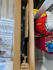50 inch HISENSE QLED TV QD5 (As Is ) - Photo 2