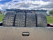 305/70/18R