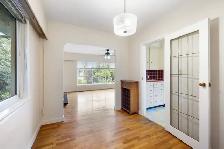 Pet Friendly Three (3) Bedroom Full House - Photo 10