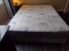 Matelas et sommier à vendre (vente de déménagement) 30$ - Photo 3