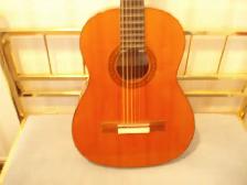 VINTAGE  - CLASSICAL ACOUSTIC GUITAR   ( EXCELLENT CONDITION )