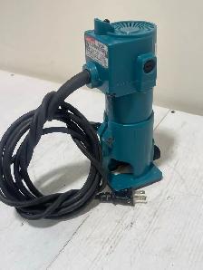 Makita 3700B Laminate Trimmer - Photo 5