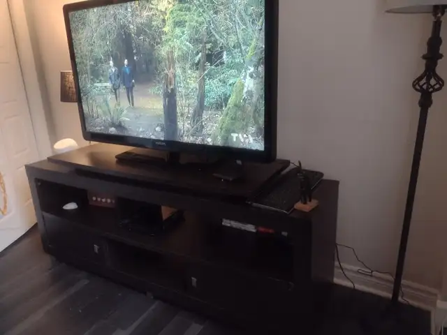 Meuble télé 25$ vente de déménagement