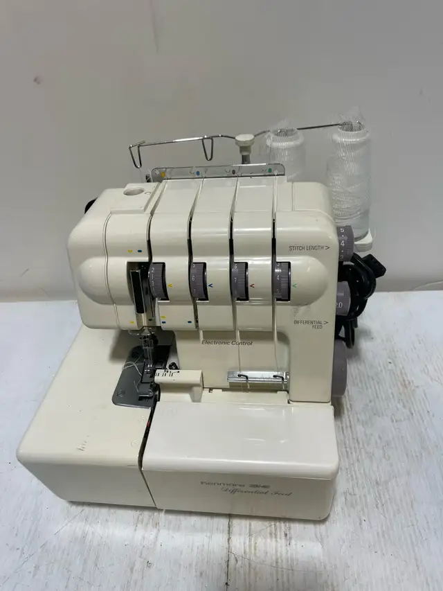 Kenmore 314 Serger Sewing Machine