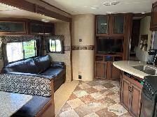2014 Zinger Trailer with Cabana & Deck - Photo 6