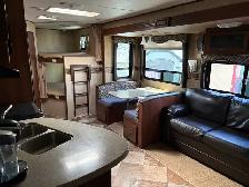 2014 Zinger Trailer with Cabana & Deck - Photo 7