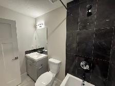 Renting 3 Beds 2 Baths legal secondary suite - Photo 3