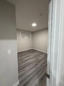 Renting 3 Beds 2 Baths legal secondary suite - Photo 5