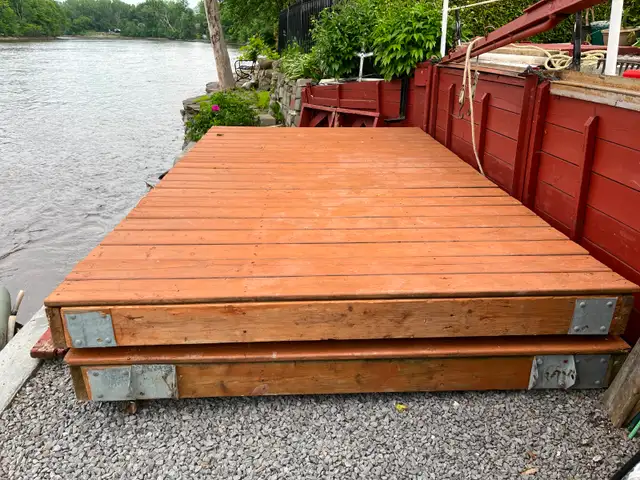 2 Quais 6 X 10  en bois traité a vendre