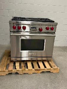 Wolf 36' Cuisinière au gaz Dual Fuel DF364C