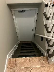 Bright and Spacious 2-Bed, 1 Bath Apartment – $1,800/month - Photo 3