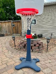 Step 2 Junior Basketball Hoop - Photo 2