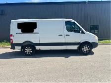 Dodge Sprinter 2500 - Photo 2