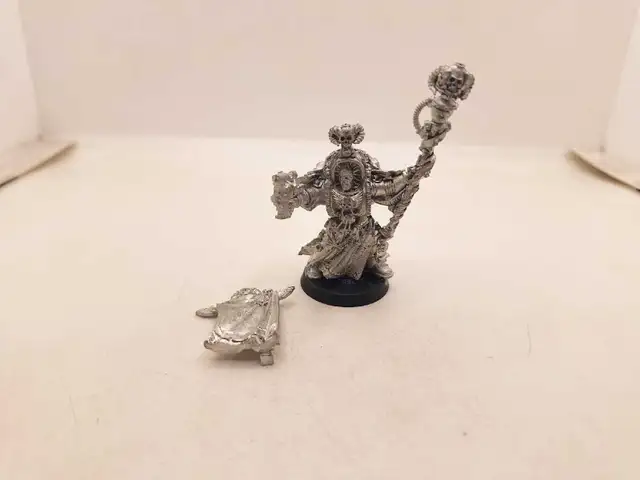 Warhammer 40k Metal OOP Ultramarines Librarian Tigurius