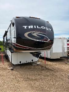 2015 trilogy travel trailer