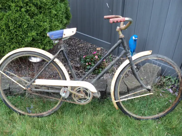 British 1950's 24' GLIDER BIKE Complete & ready for REBUILD