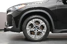2025 BMW X1 XDRIVE HEATED SEATS, HEATED STEERING WHEEL, APPLE CA - Photo 4