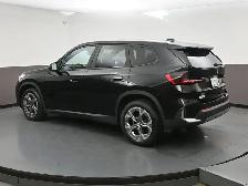 2025 BMW X1 XDRIVE HEATED SEATS, HEATED STEERING WHEEL, APPLE CA - Photo 33