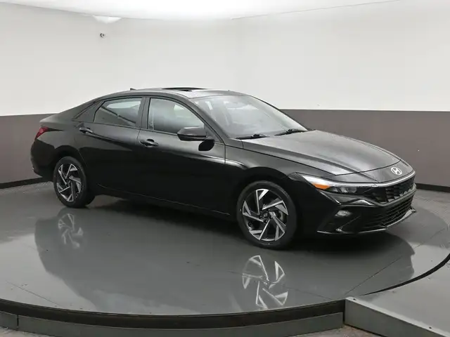 2025 Hyundai Elantra PREFERRED WHY WAIT? DRIVE HOME TODAY!