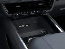 2026 Chevrolet Suburban - Photo 23