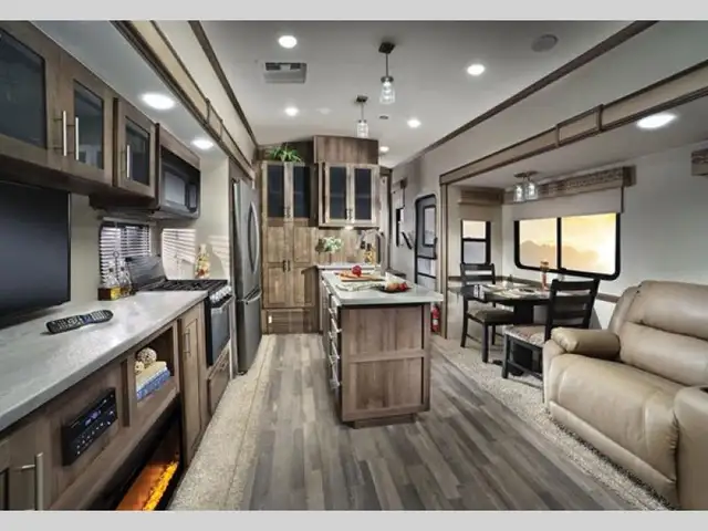 2019 Forest River RV Cardinal Explorer 383BH