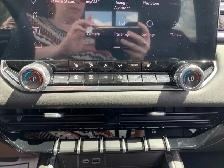 2026 GMC Canyon - Photo 19