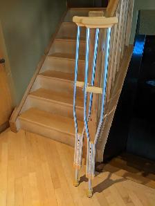 Kaiyang Medium Adult Aluminum Crutches (5’2" – 5’10") in Health - Photo 2